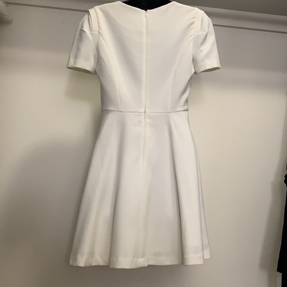 Skater dress $15 if you Buy 2 dresses or more - Picture 4 of 6